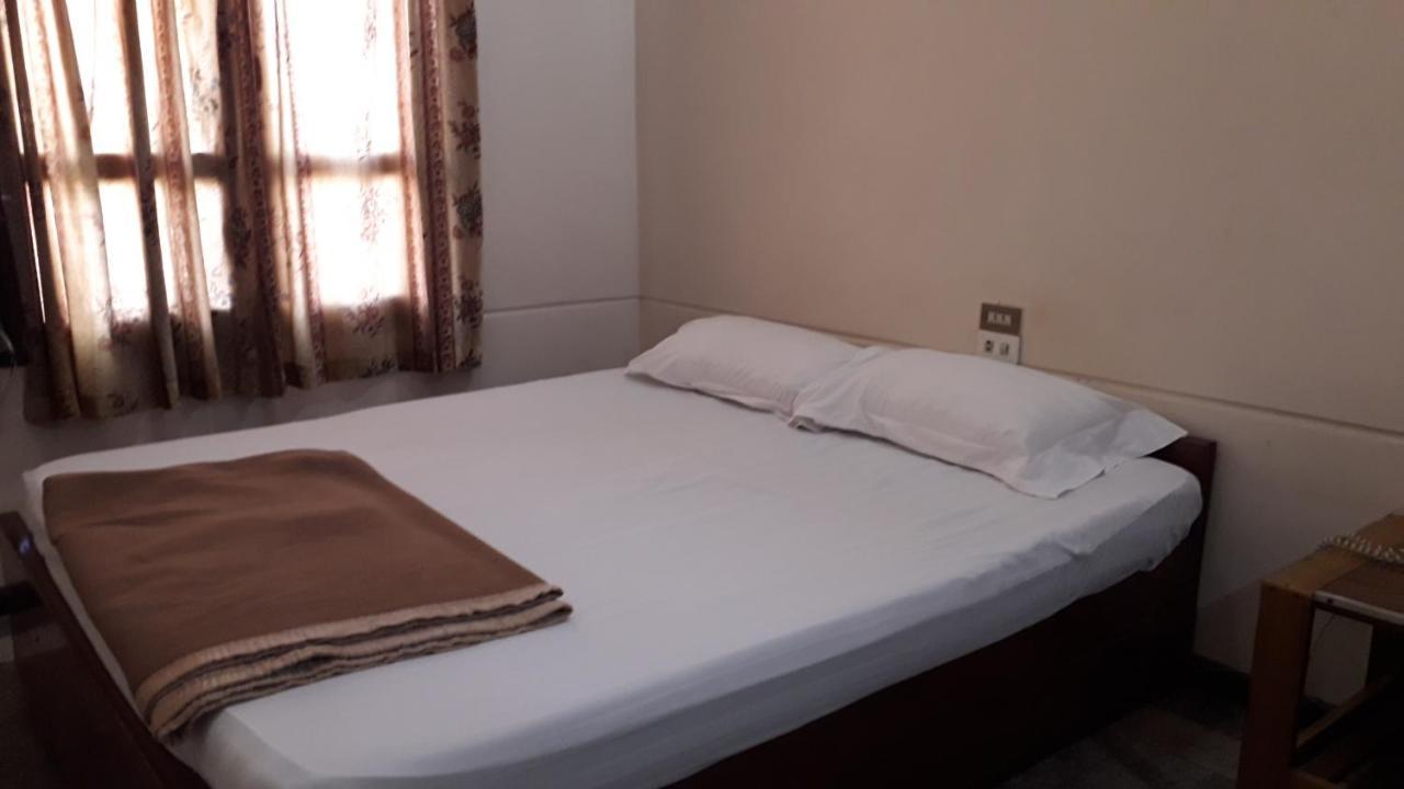 Taim Phyu Hotel Mandalay Exterior foto
