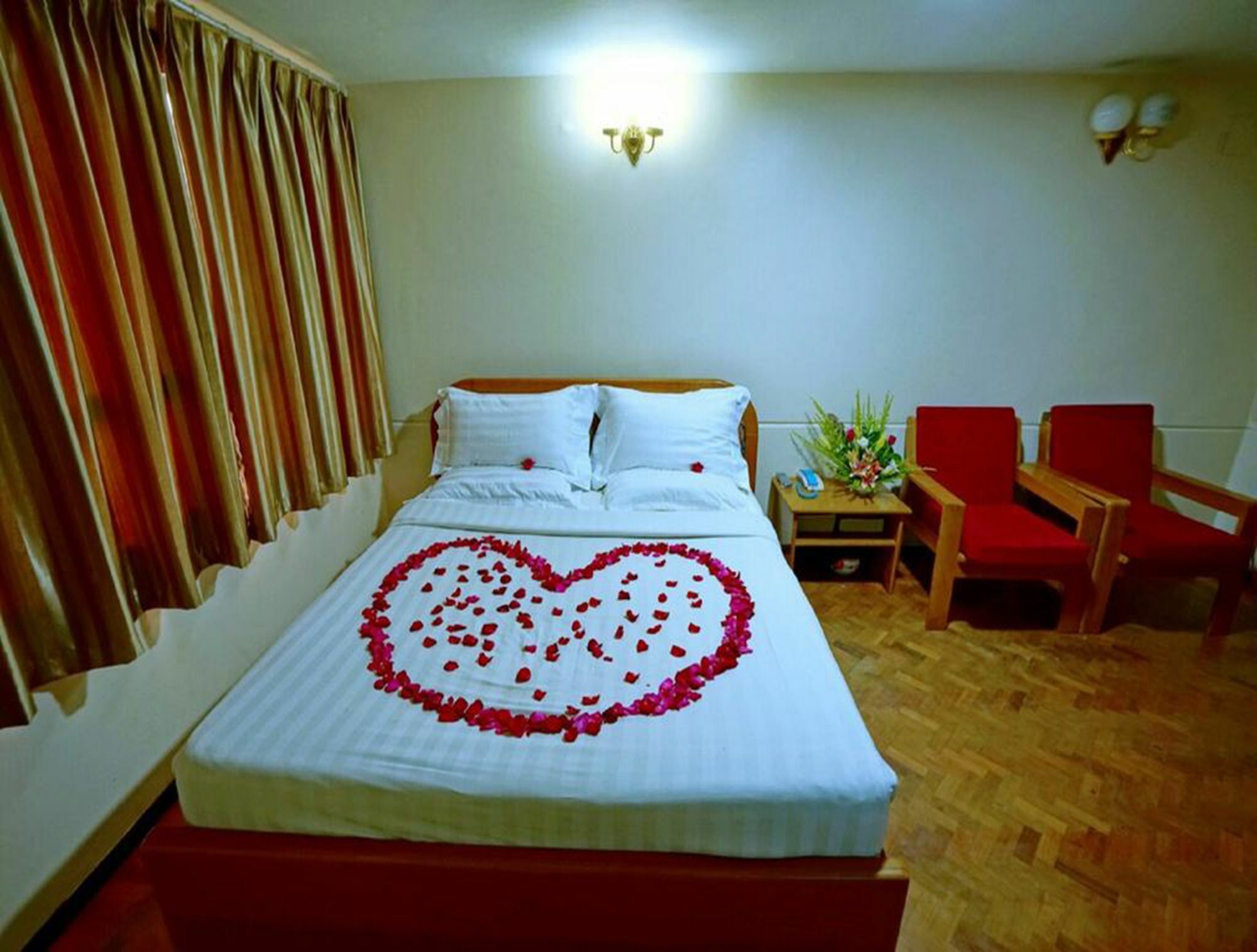Taim Phyu Hotel Mandalay Exterior foto